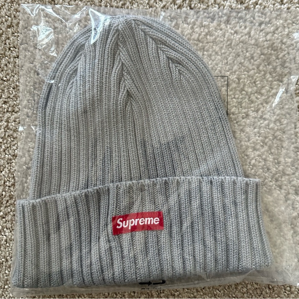 Supreme Overdyed Beanie - GREY